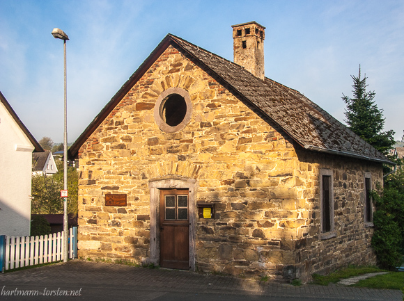 Ballersbach  |  Backhaus, Backhausweg